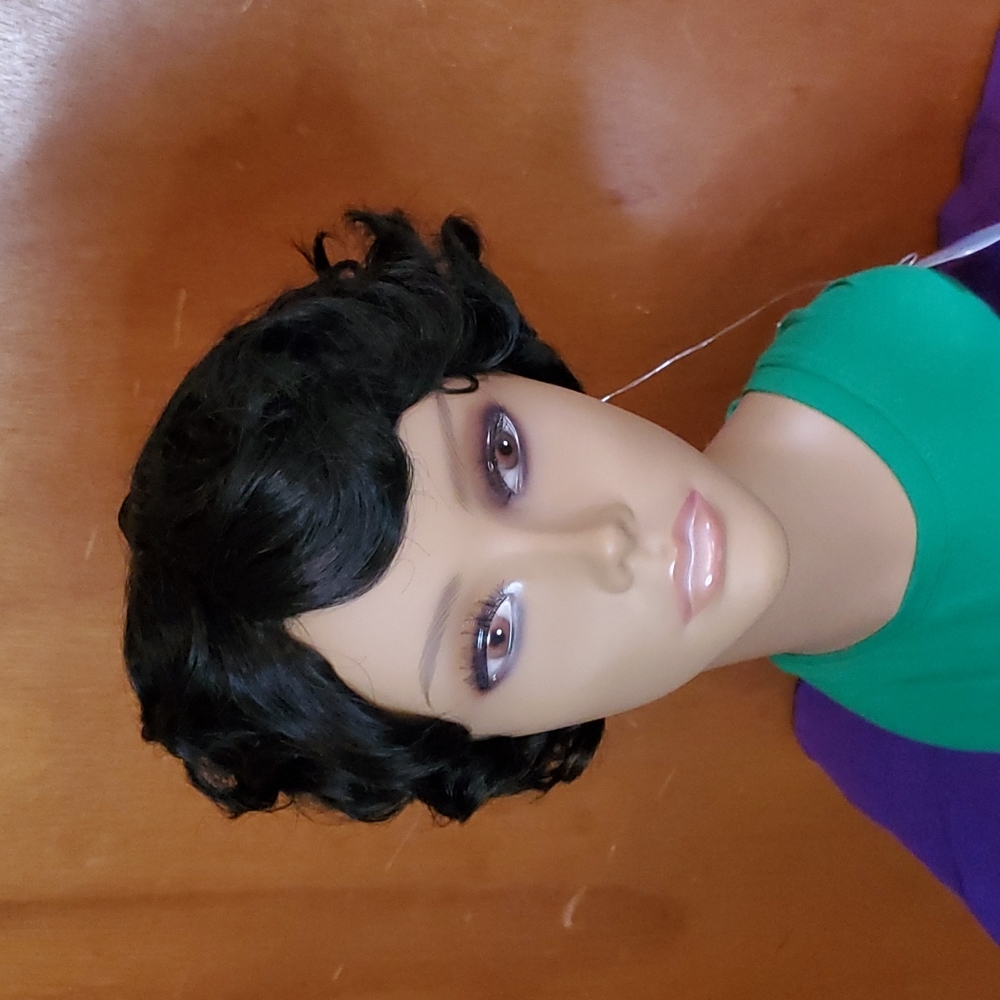 Short Black Curly Wig